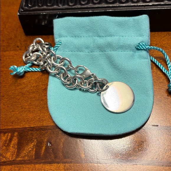 Tiffany & Co. Silver Chain Bracelet with Charm
“Please Return To Tiffany & Co.” - Picture 2 of 4